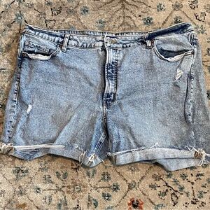 Old Navy Womens Size 22 High Rise OG Straight Denim Blue Cuffed Hem Shorts